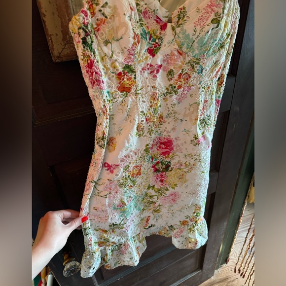 ASTR The Label Mireille Floral Flounce Mini Dress - Picture 4 of 6